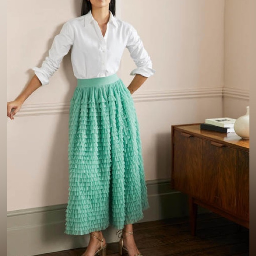 Boden Rachael Layered Tulle Skirt in Soft Green